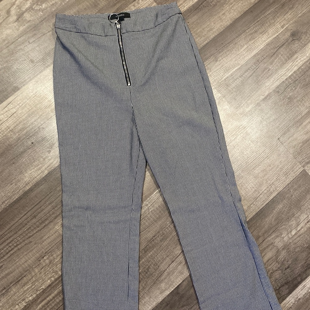 Forever 21 Houndstooth Front Zip Ankle Pants
